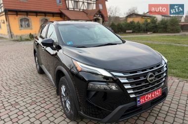 Внедорожник / Кроссовер Nissan Rogue 2024 в Калуше