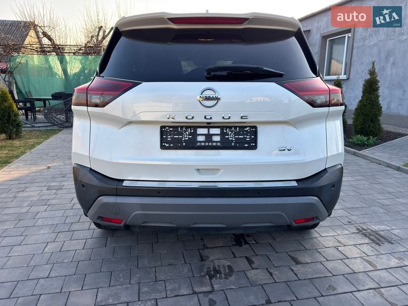 Позашляховик / Кросовер Nissan Rogue 2021 в Полтаві