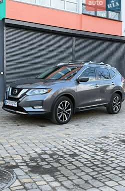 Позашляховик / Кросовер Nissan Rogue 2019 в Чернігові