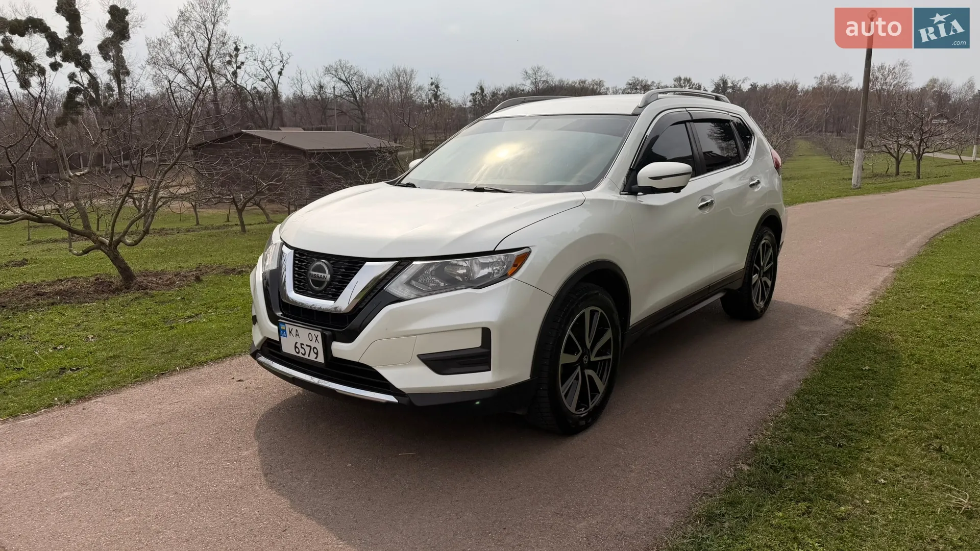 2018 Nissan Rogue - мініатюра 2
