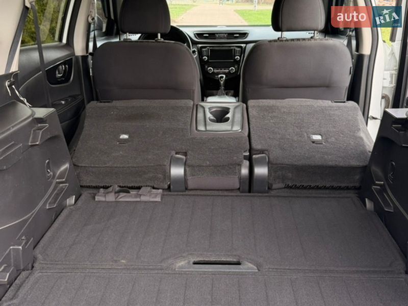 Внедорожник / Кроссовер Nissan Rogue 2018 в Яготине фото 23 Внедорожник / Кроссовер Nissan Rogue 2018 в Яготине