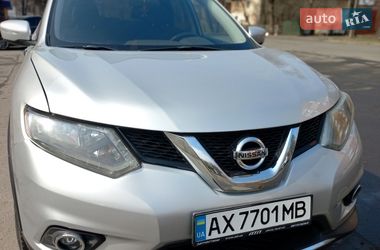 Внедорожник / Кроссовер Nissan Rogue 2014 в Полтаве
