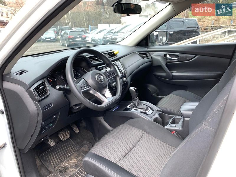 Позашляховик / Кросовер Nissan Rogue 2018 в Вінниці