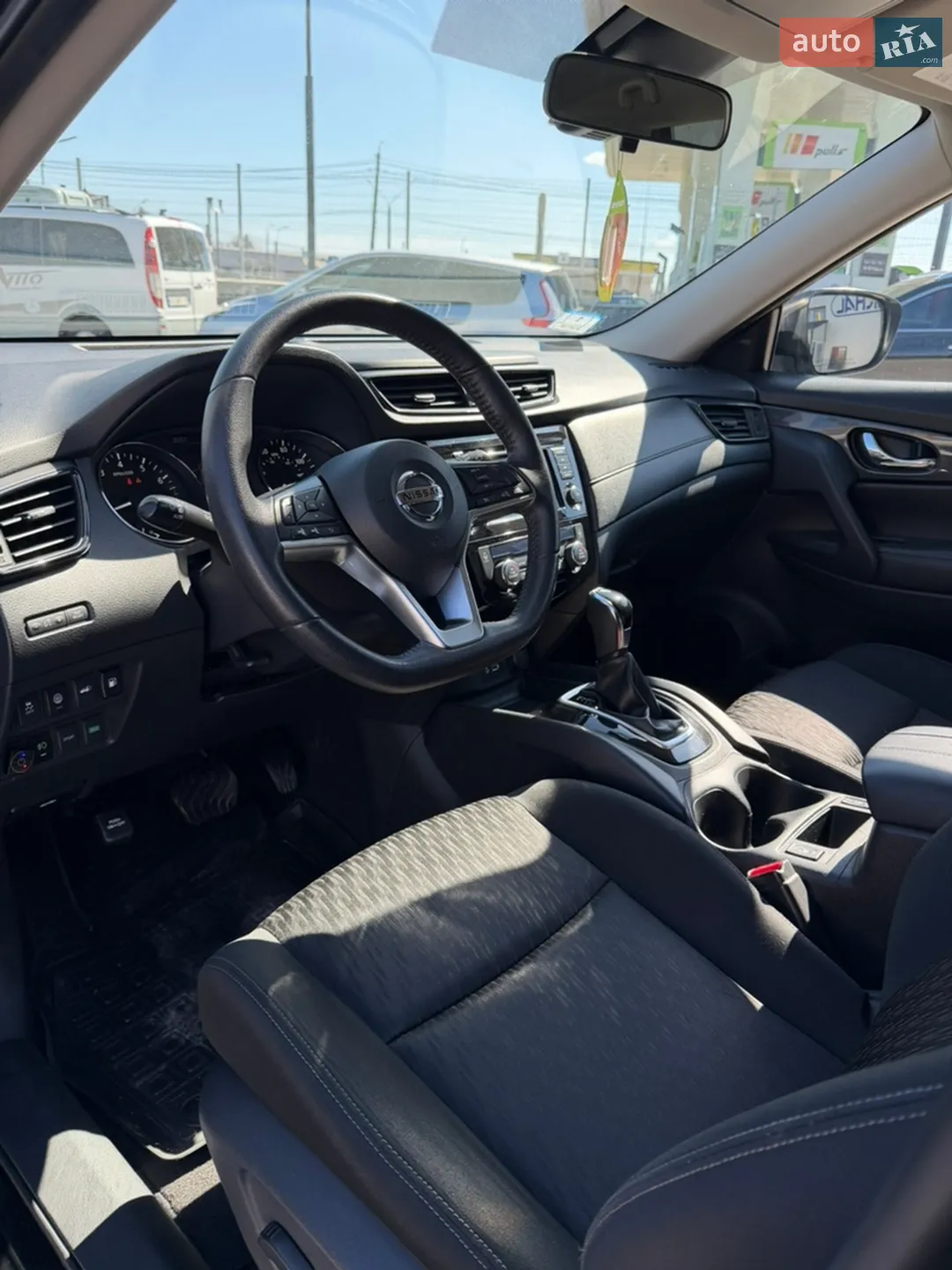 2018 Nissan Rogue - мініатюра 23