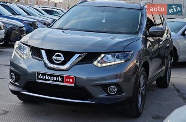 Внедорожник / Кроссовер Nissan Rogue 2015 в Харькове