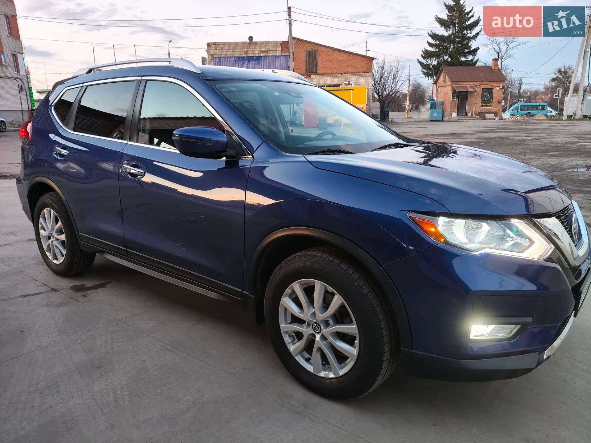 2018 Nissan Rogue - мініатюра 3