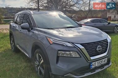 Позашляховик / Кросовер Nissan Rogue 2023 в Дніпрі