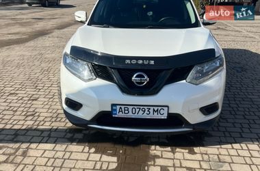 Позашляховик / Кросовер Nissan Rogue 2016 в Тульчині