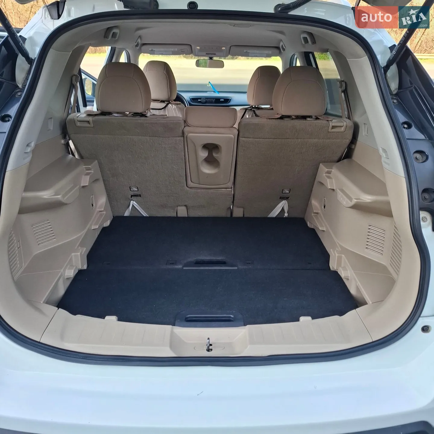 2017 Nissan Rogue - мініатюра 10