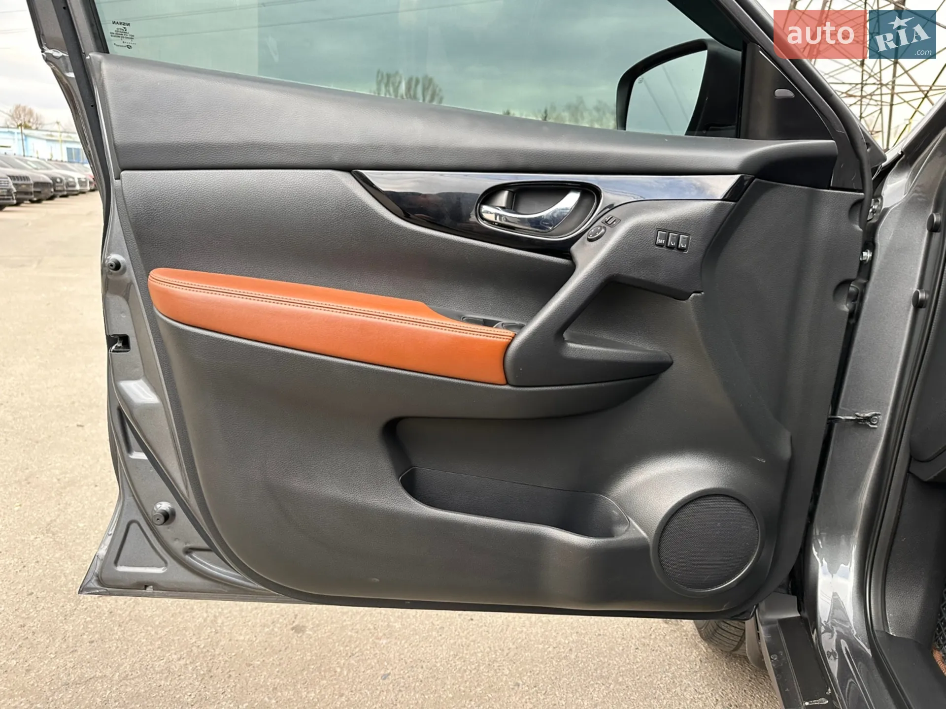 2019 Nissan Rogue - мініатюра 17
