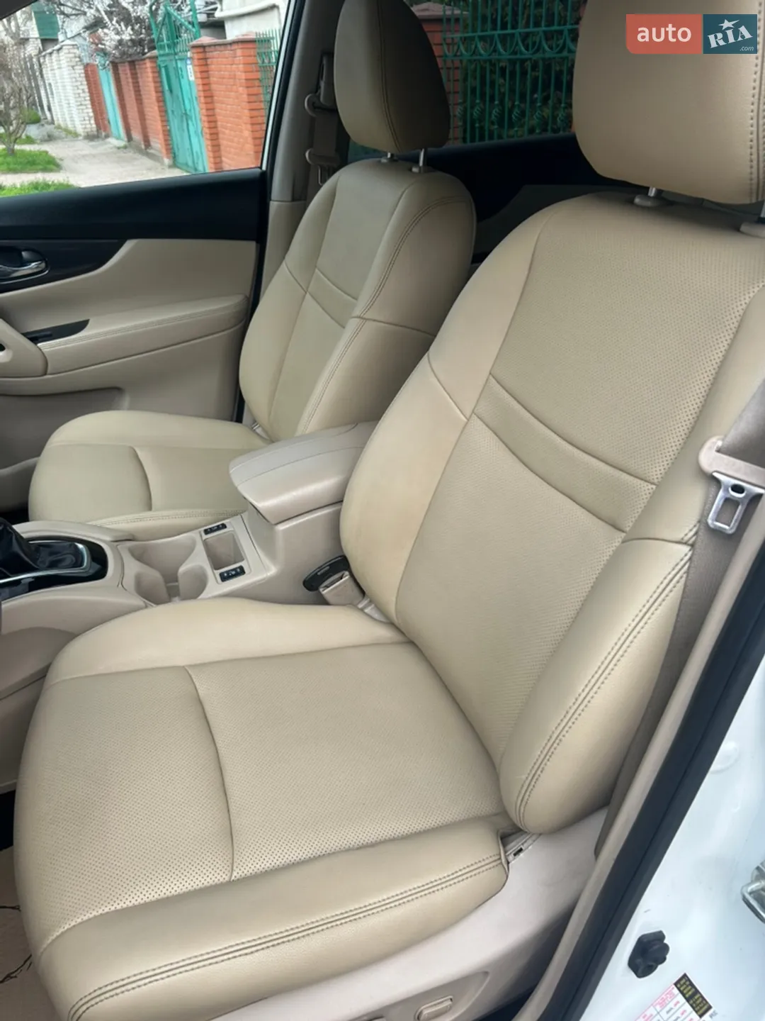 2017 Nissan Rogue - мініатюра 8
