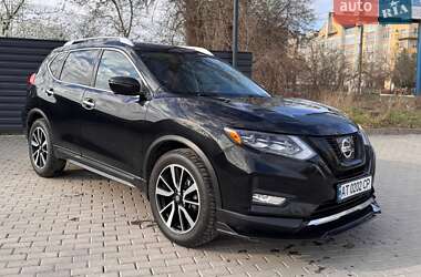 Позашляховик / Кросовер Nissan Rogue 2017 в Івано-Франківську