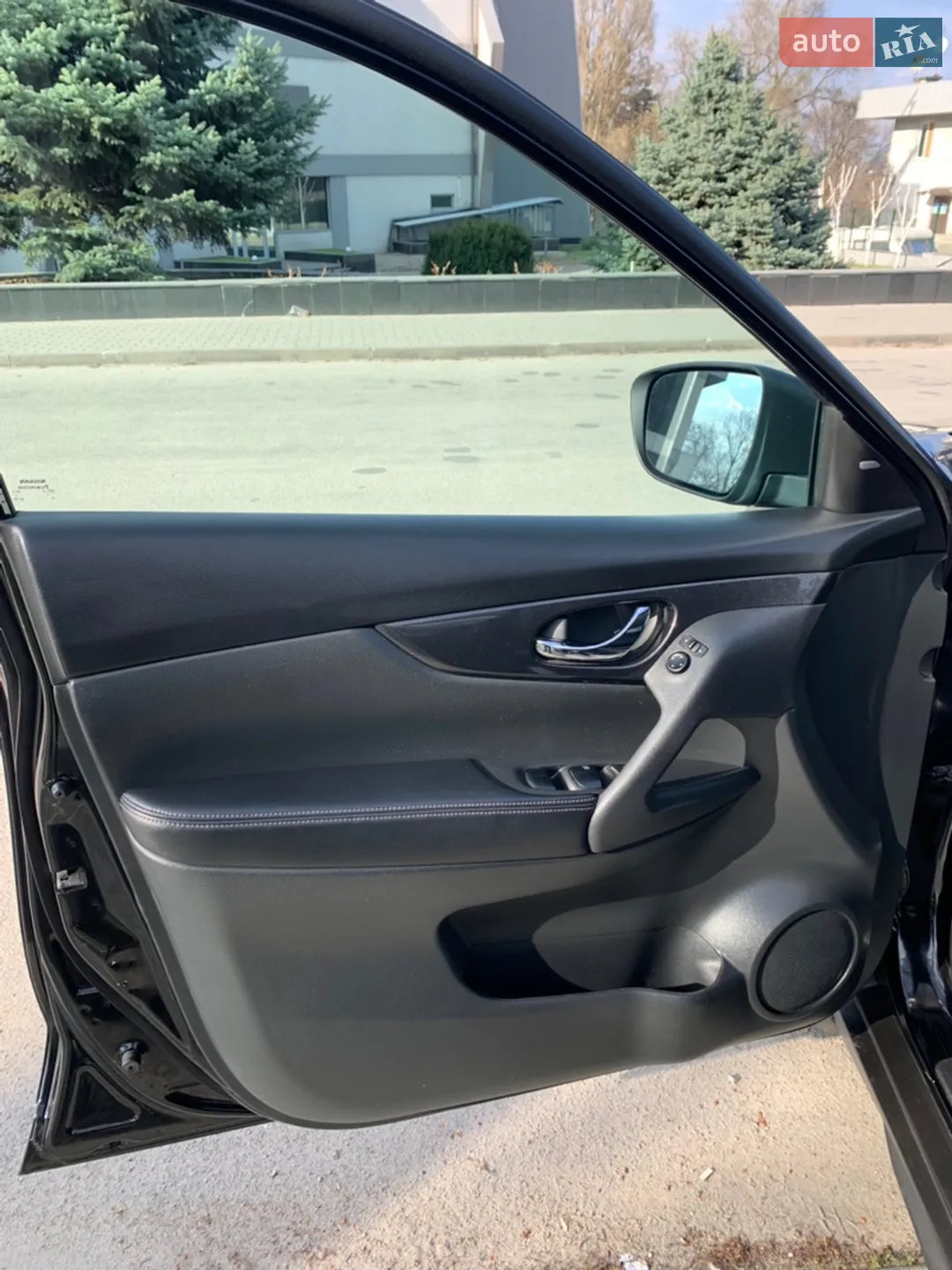 2017 Nissan Rogue - мініатюра 23