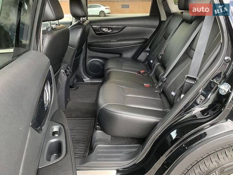 Внедорожник / Кроссовер Nissan Rogue 2018 в Киеве фото 10 Внедорожник / Кроссовер Nissan Rogue 2018 в Киеве