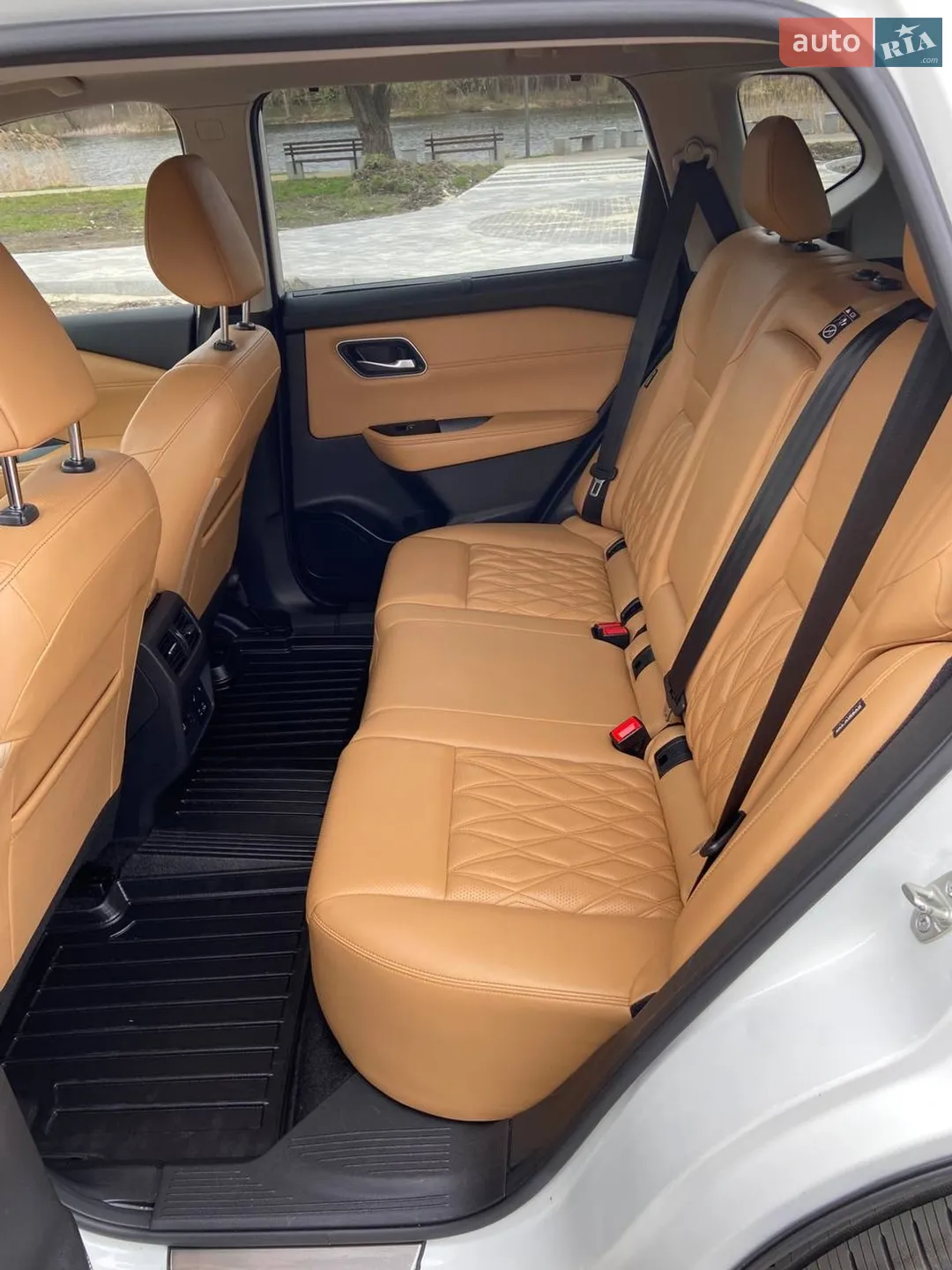 2021 Nissan Rogue - мініатюра 5