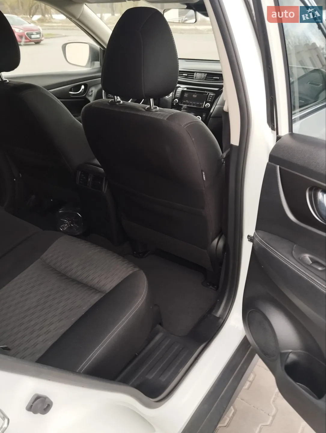 2019 Nissan Rogue - мініатюра 29