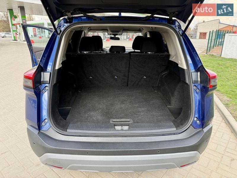 Позашляховик / Кросовер Nissan Rogue 2023 в Житомирі