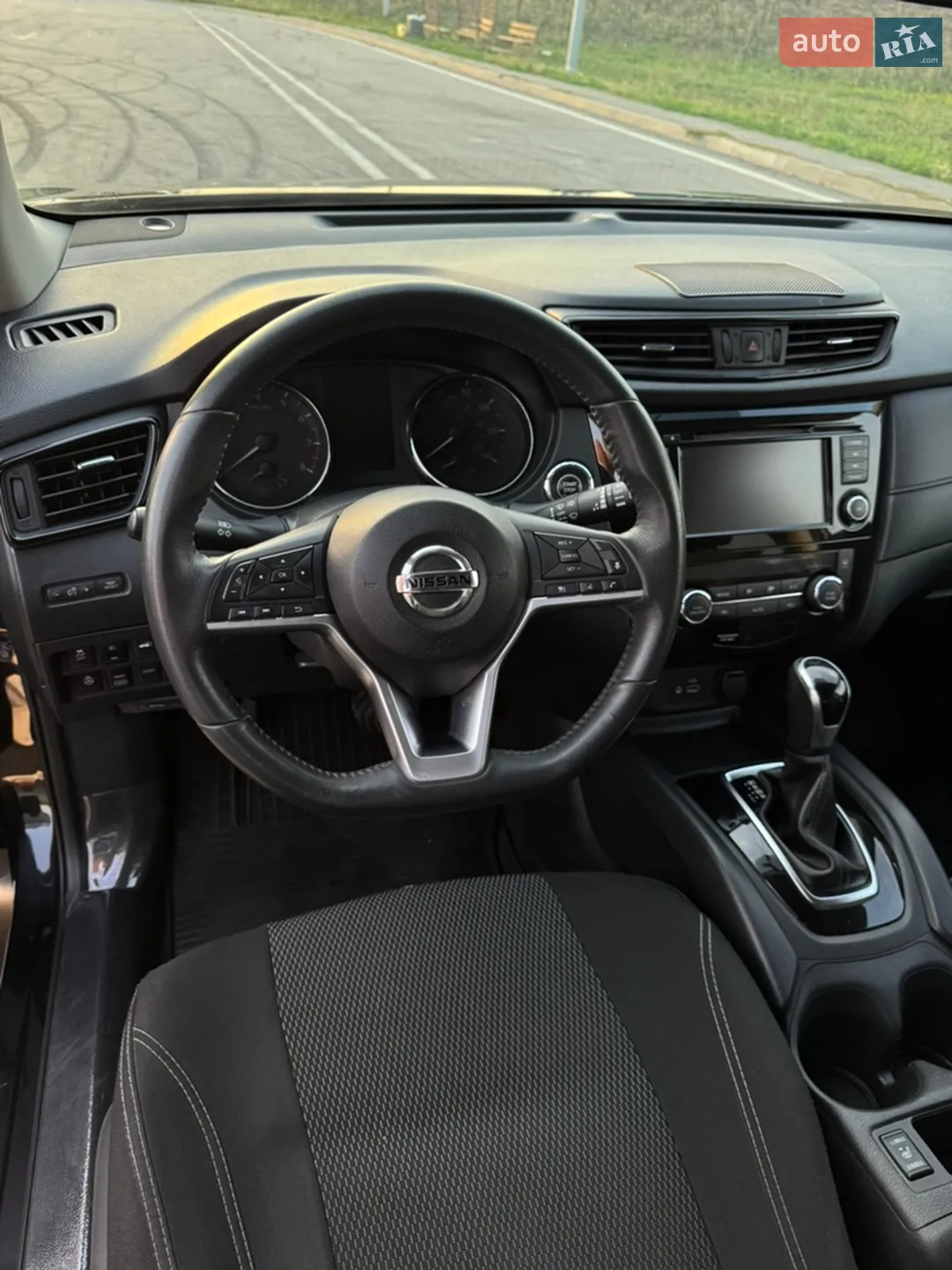 2017 Nissan Rogue - мініатюра 10
