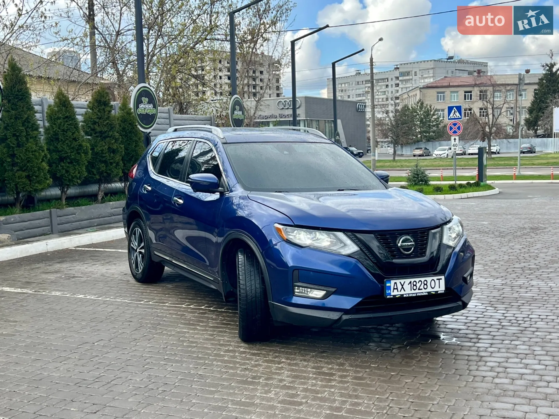 2018 Nissan Rogue - мініатюра 9