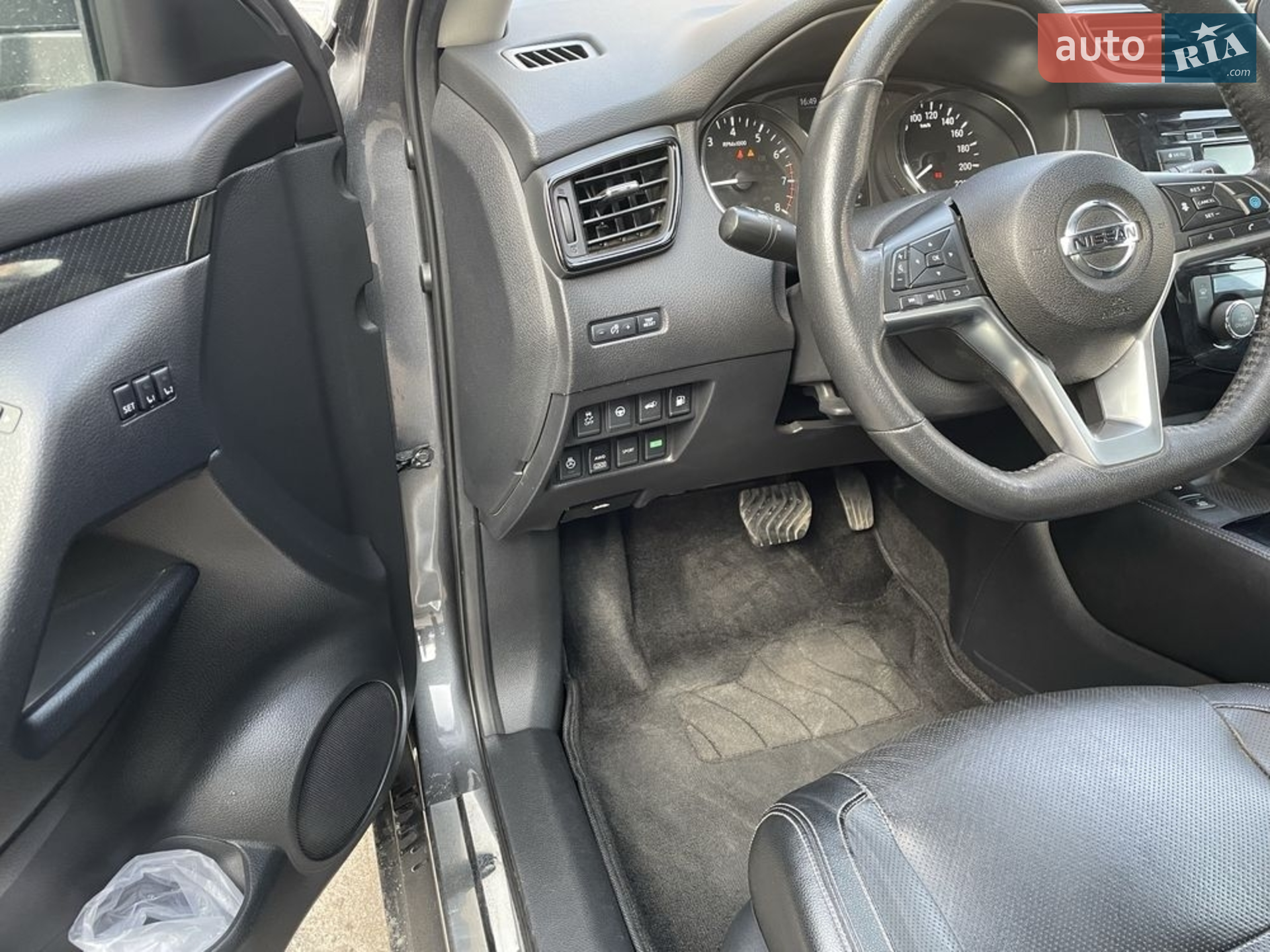 2019 Nissan Rogue - мініатюра 15