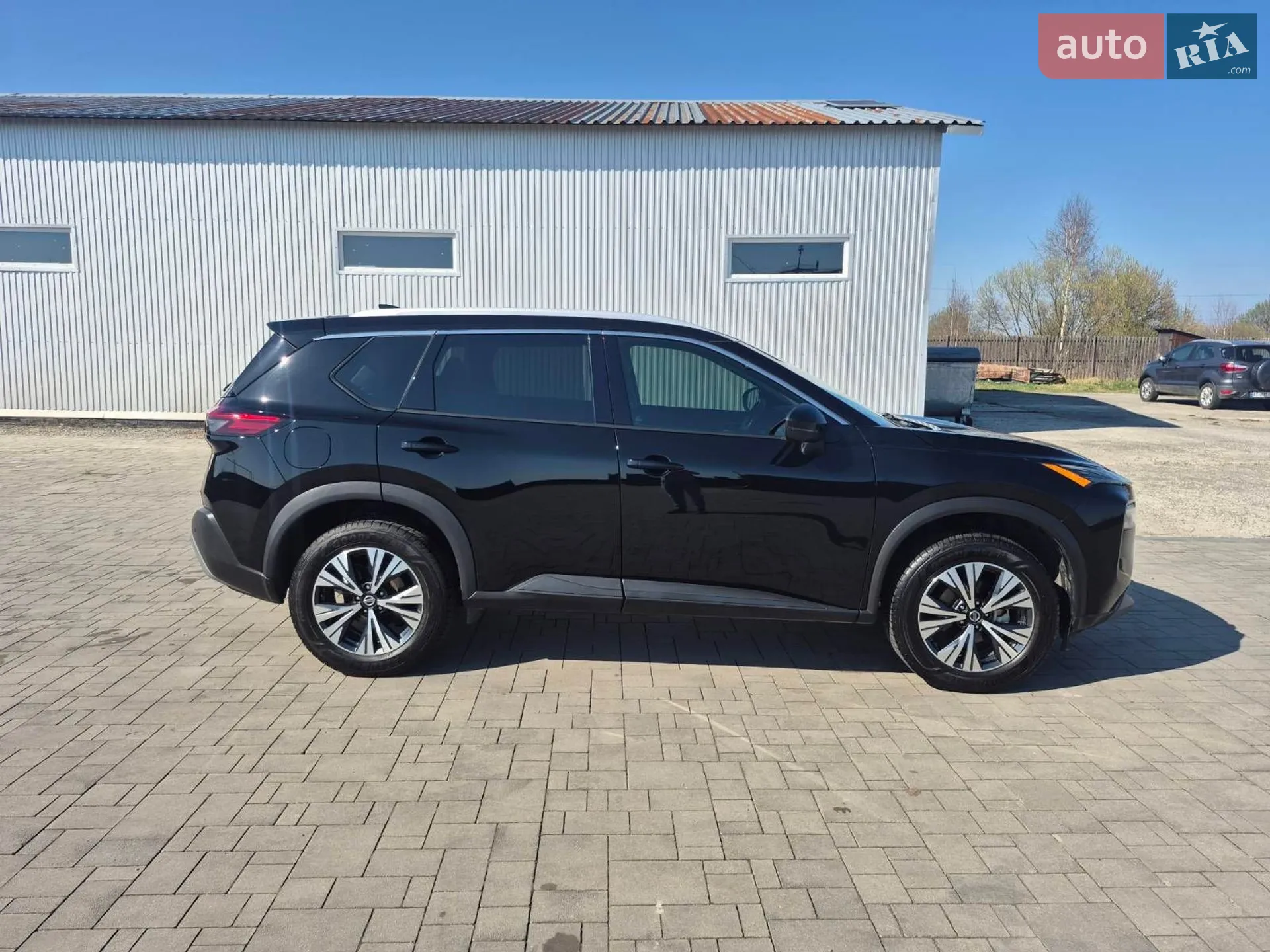 2021 Nissan Rogue - мініатюра 2