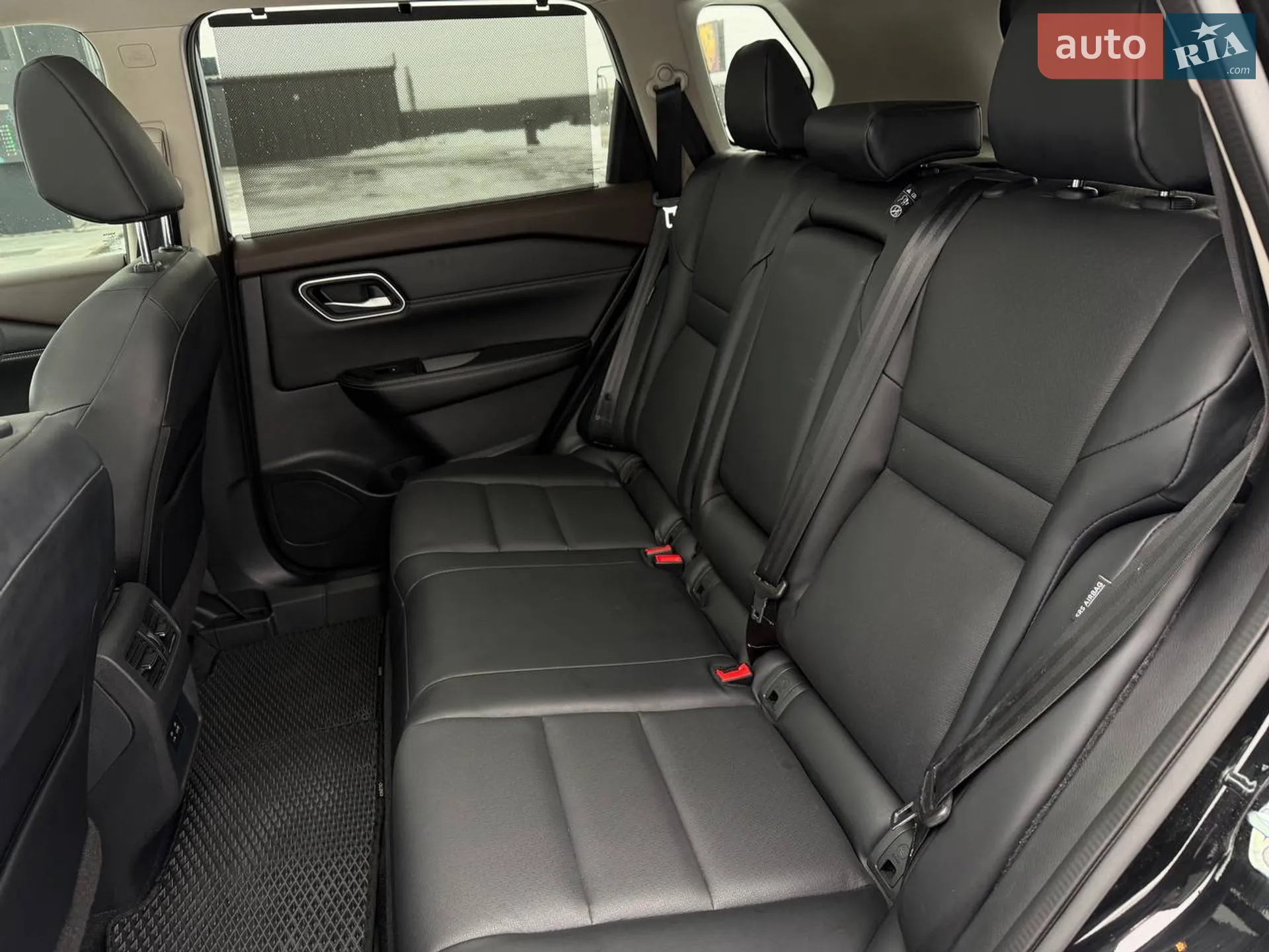 2021 Nissan Rogue - мініатюра 16