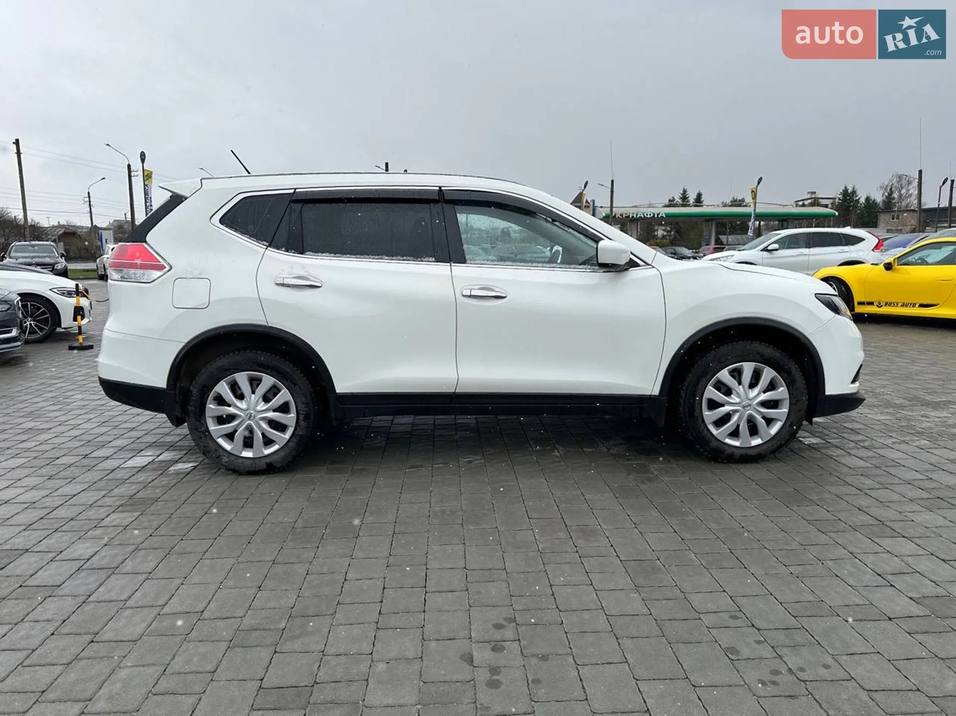 2016 Nissan Rogue - мініатюра 8