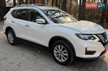 Позашляховик / Кросовер Nissan Rogue 2019 в Новояворівську