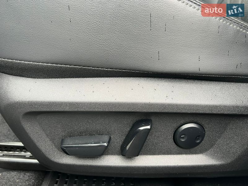 Позашляховик / Кросовер Nissan Rogue 2023 в Софіївській Борщагівці