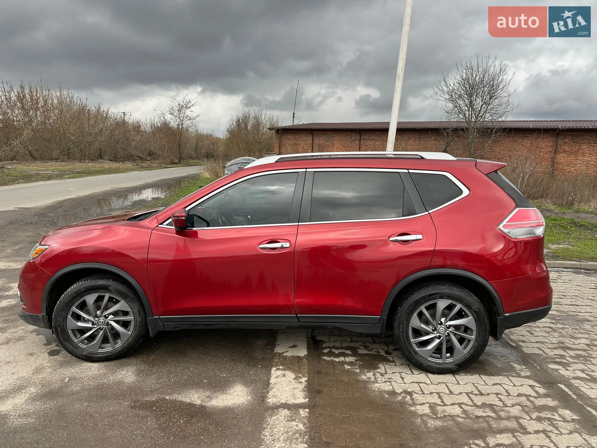 2016 Nissan Rogue - мініатюра 2