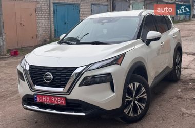 Внедорожник / Кроссовер Nissan Rogue 2021 в Кривом Роге