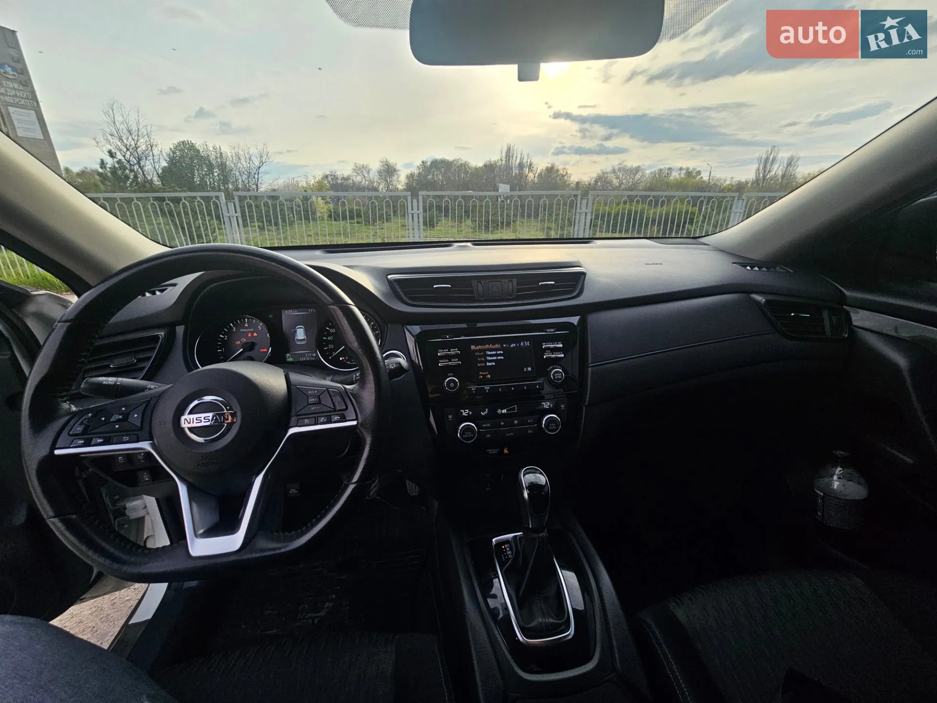 2017 Nissan Rogue - мініатюра 8