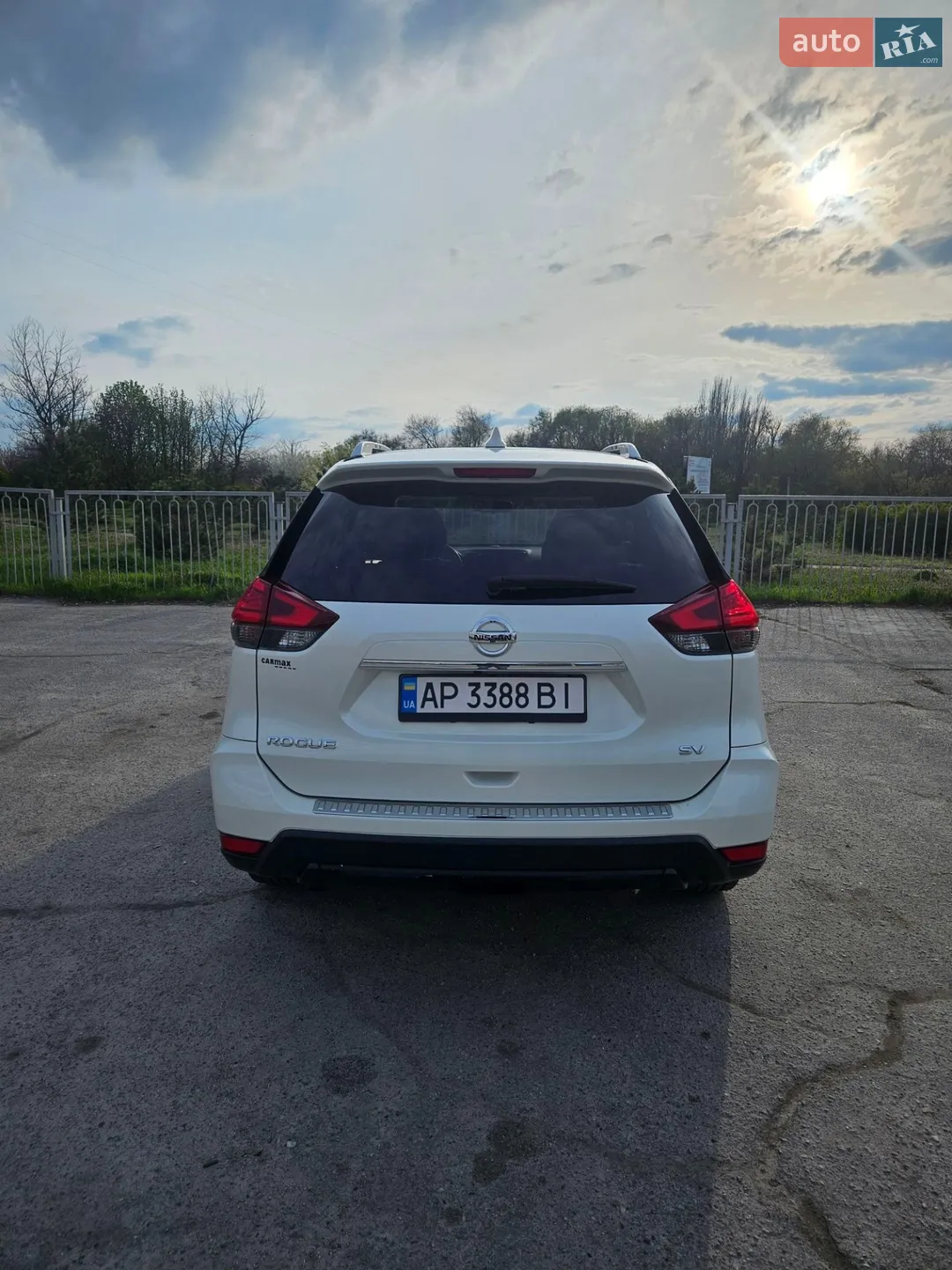 2017 Nissan Rogue - мініатюра 13