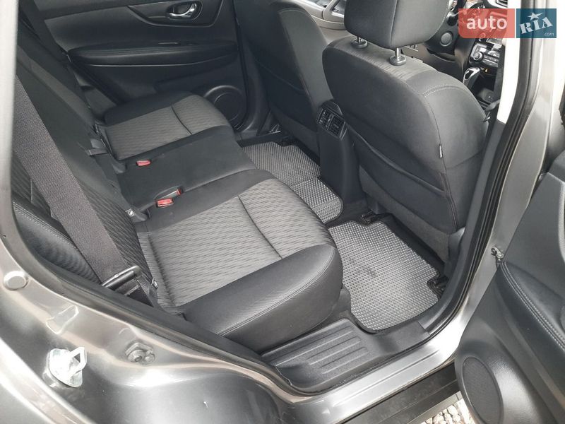 Позашляховик / Кросовер Nissan Rogue 2018 в Рівному