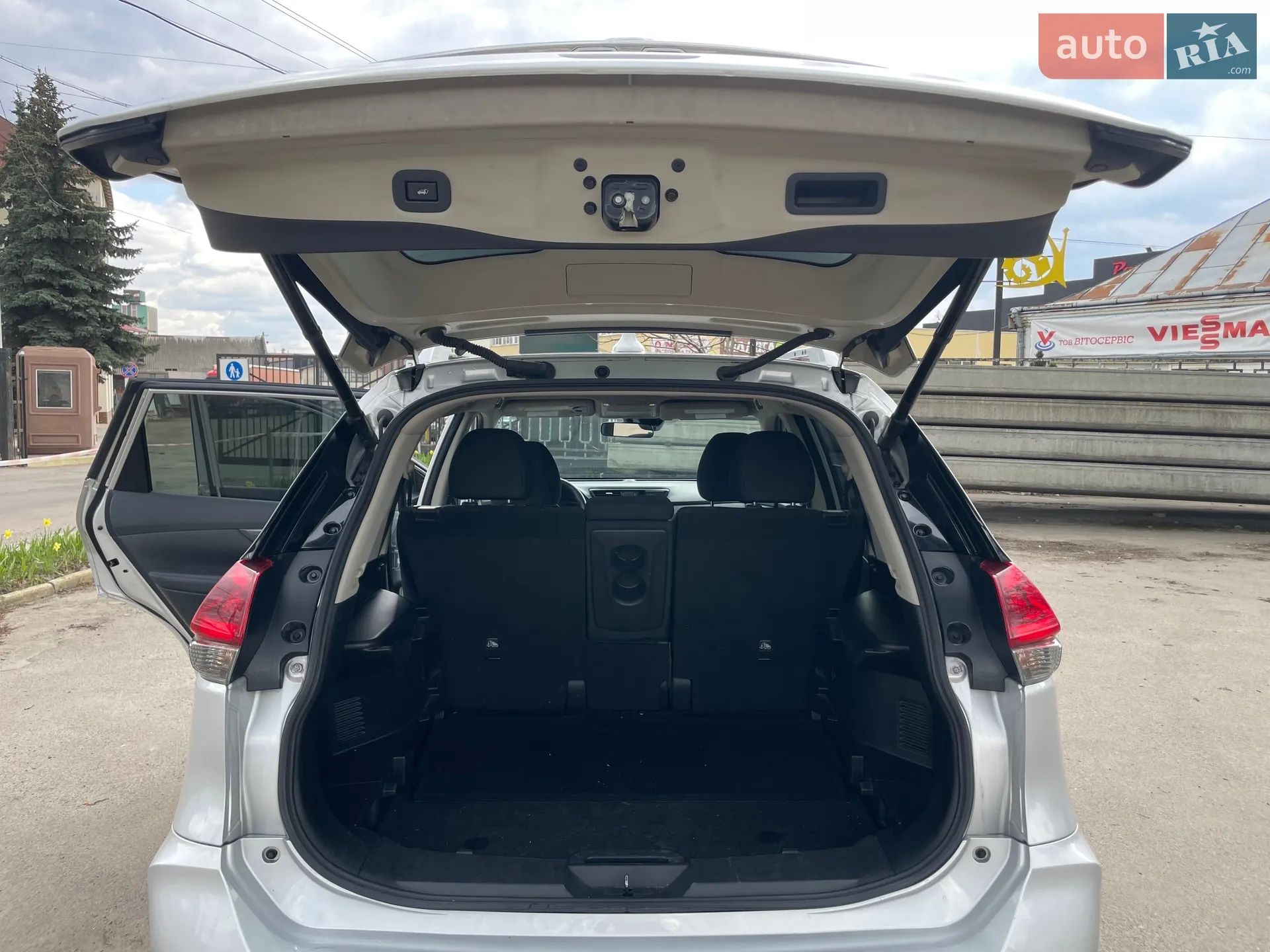 2019 Nissan Rogue - мініатюра 5