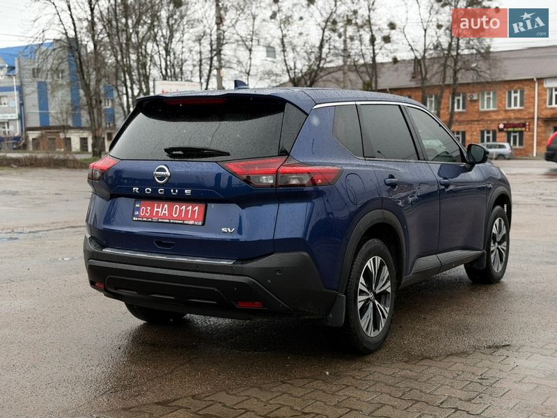 Позашляховик / Кросовер Nissan Rogue 2021 в Сумах