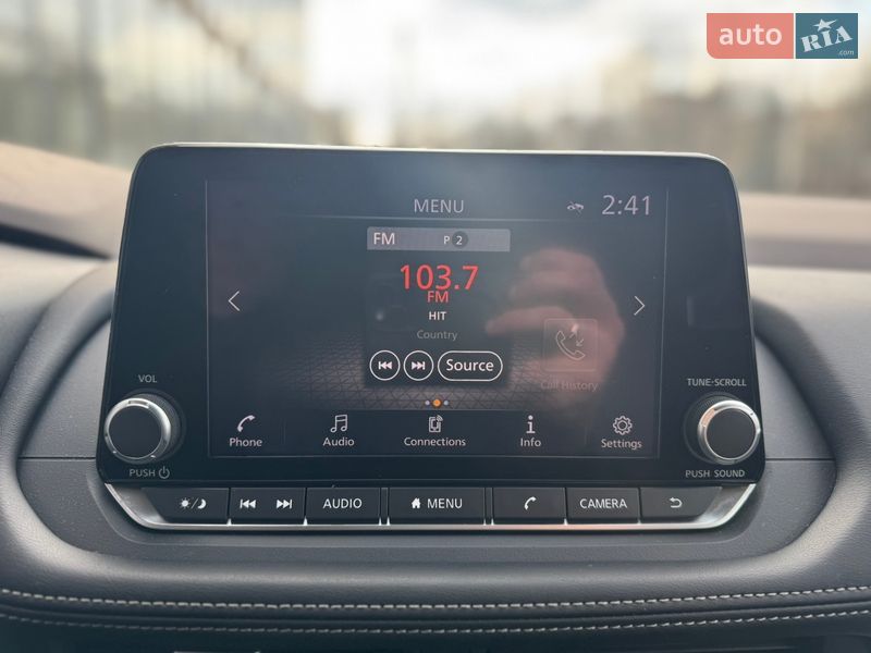 Внедорожник / Кроссовер Nissan Rogue 2023 в Ровно