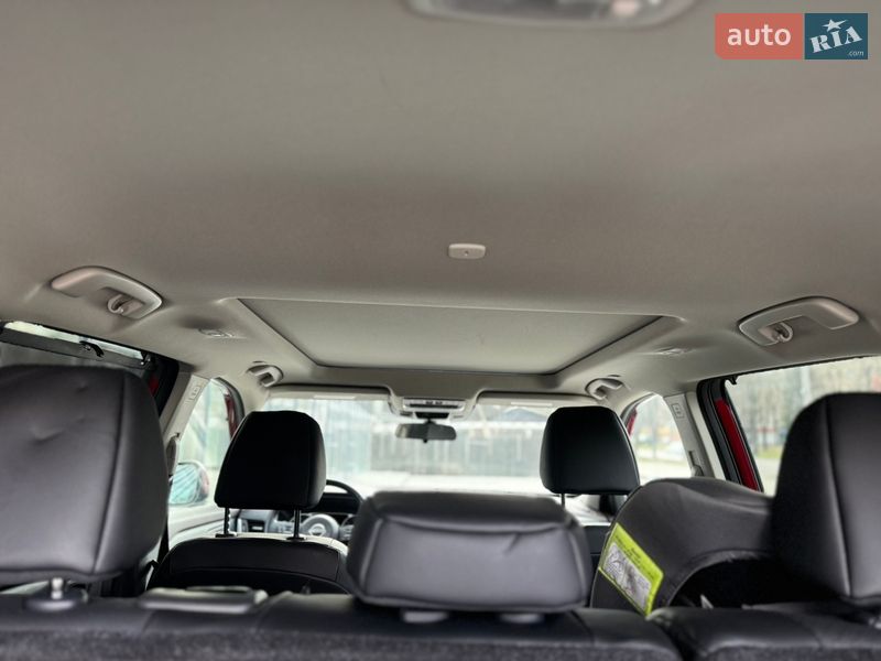 Внедорожник / Кроссовер Nissan Rogue 2023 в Ровно