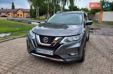 Внедорожник / Кроссовер Nissan Rogue 2018 в Ромнах