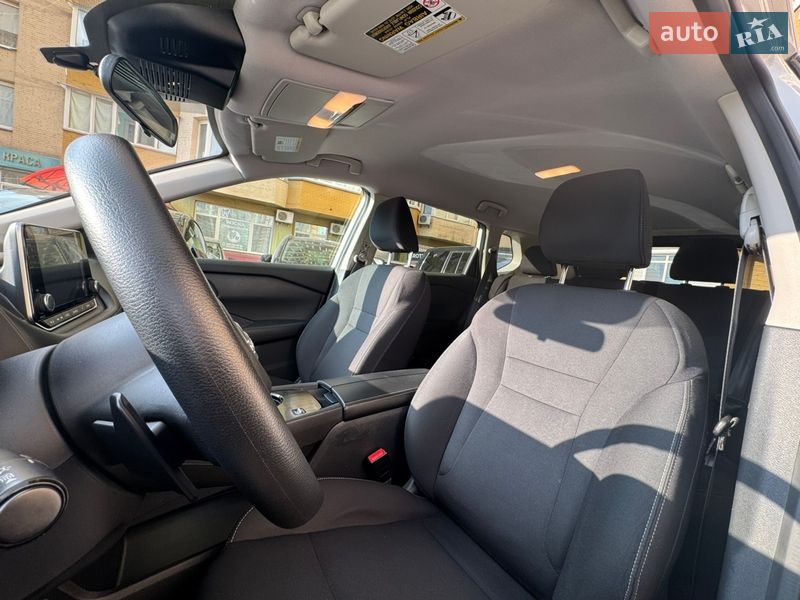Позашляховик / Кросовер Nissan Rogue 2024 в Києві фото 15 Позашляховик / Кросовер Nissan Rogue 2024 в Києві