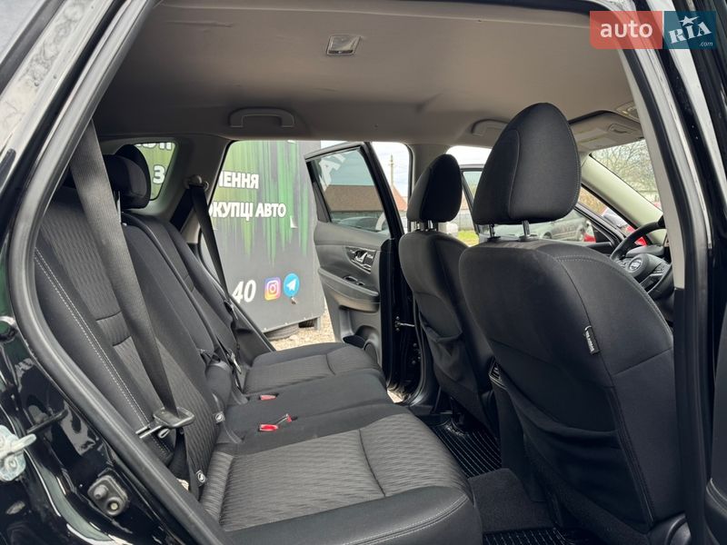 Позашляховик / Кросовер Nissan Rogue 2018 в Харкові