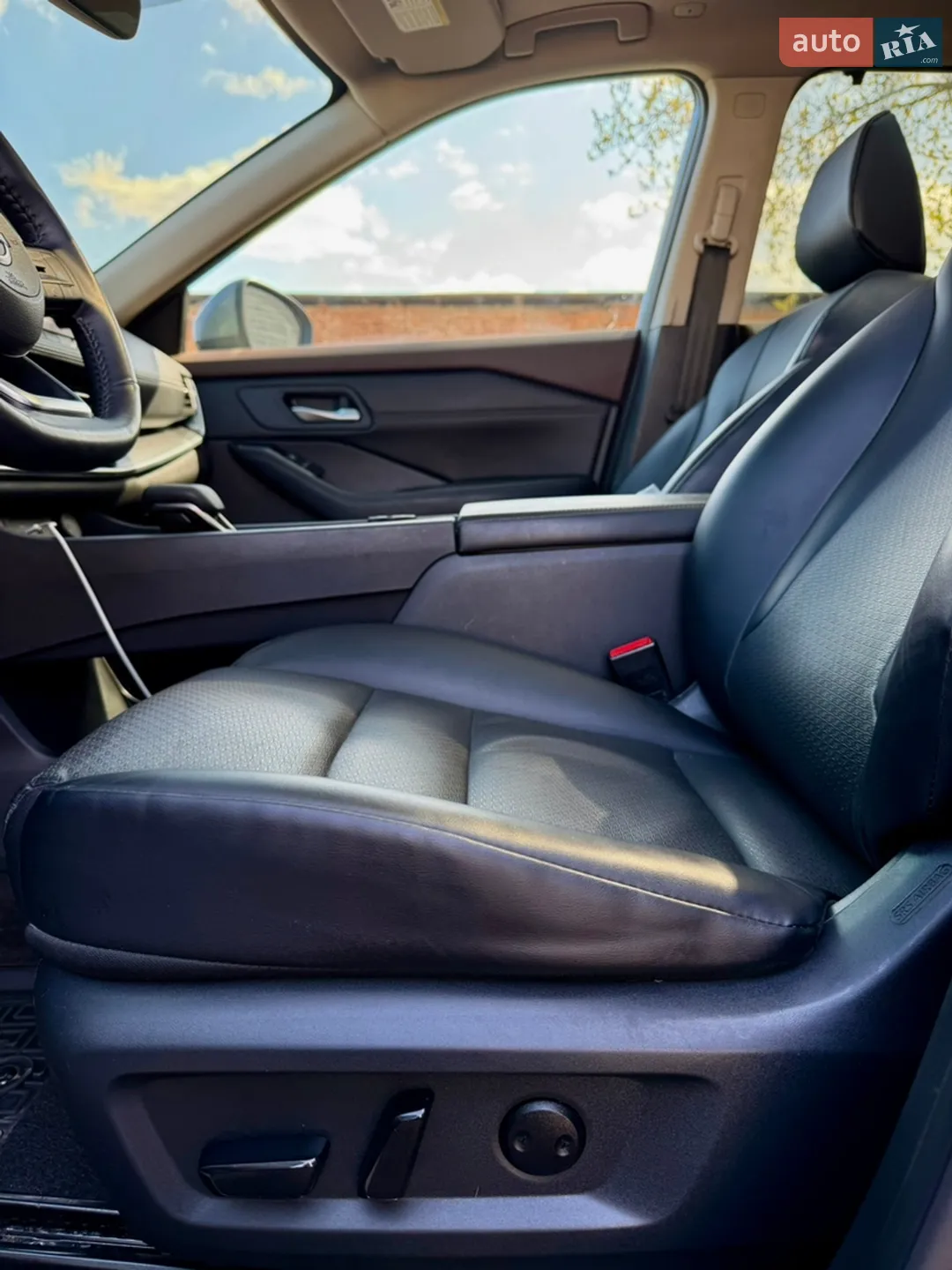 2023 Nissan Rogue - мініатюра 15