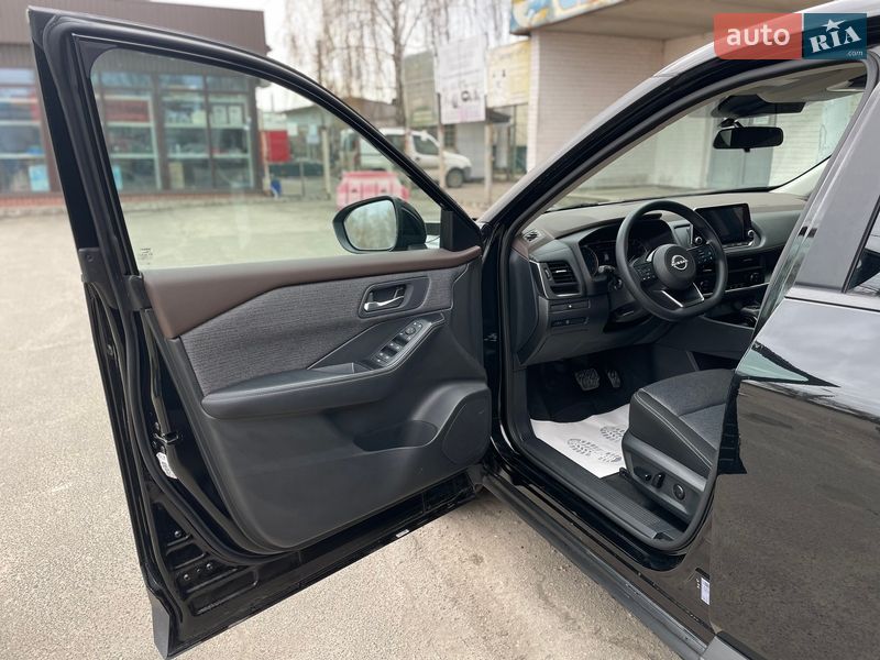 Внедорожник / Кроссовер Nissan Rogue 2023 в Сумах