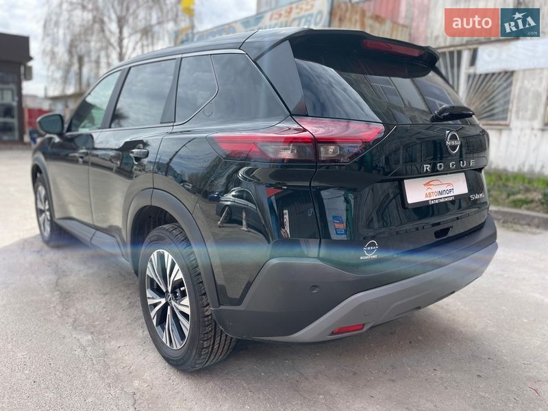 Внедорожник / Кроссовер Nissan Rogue 2023 в Сумах
