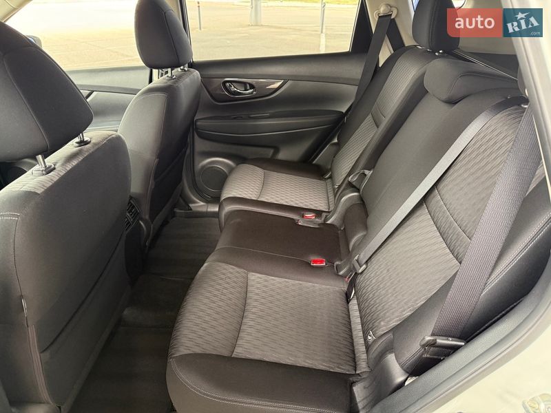 Внедорожник / Кроссовер Nissan Rogue 2018 в Николаеве