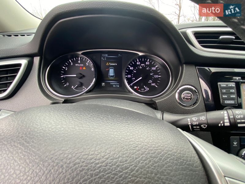 Внедорожник / Кроссовер Nissan Rogue 2015 в Полтаве