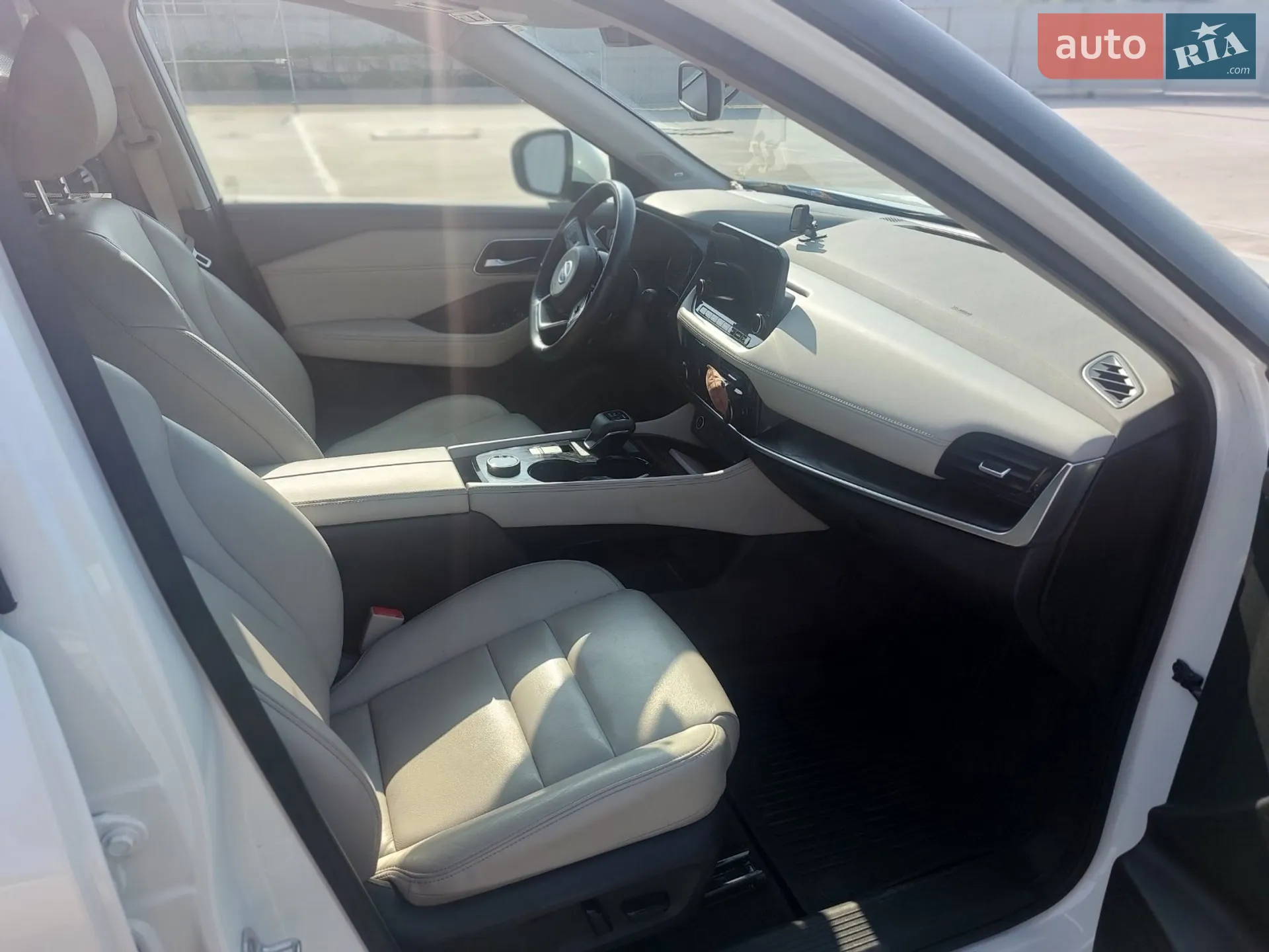 2021 Nissan Rogue - мініатюра 22