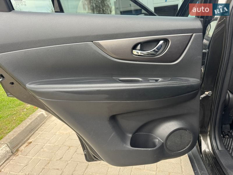 Внедорожник / Кроссовер Nissan Rogue 2016 в Тернополе фото 10 Внедорожник / Кроссовер Nissan Rogue 2016 в Тернополе