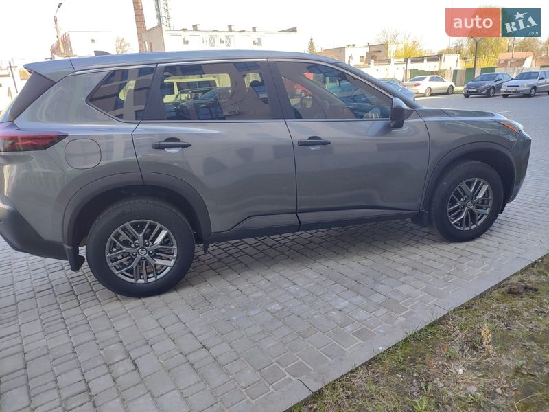 Внедорожник / Кроссовер Nissan Rogue 2021 в Черкассах