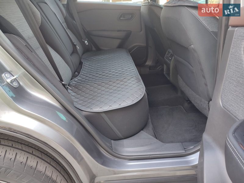 Внедорожник / Кроссовер Nissan Rogue 2021 в Черкассах